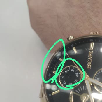 Saat & Saat Sürekli Arızalanan Saat Ve İlgisiz Hizmet