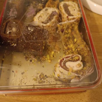 Şükrü Efendi Kurtlu Lokum Skandalı: Ürünleri Güven Vermiyor