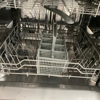 Franke Bulaşık Makinesi Sepeti Paslandı