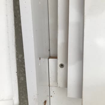 Hepsiburada Mağazası Tarafıma Kusurlu Ve Defolu Ürün Gönderdi