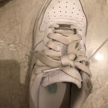 Sneaks Up İnternetten Aldığım Spor Ayakkabının Kısa Sürede Deformasyonu