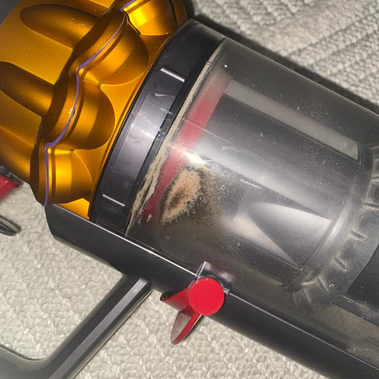 Dyson V15 Kablosuz Süpürge