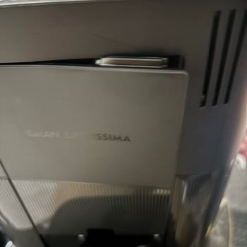 Nespresso Servise Giden Makineyi Tamir Etmeyip Yeni Arızalar Çıkardı