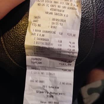 Burger King Tavuk Menüde Böcek Çıktı