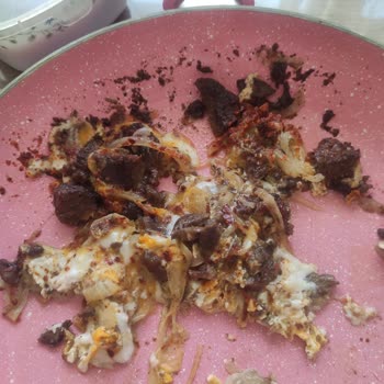 Rize Yaylahan Yöresel Toptan Ve Perakende Aldığım Et Bozuk Çıktı Ve İade Kabul Edilmedi