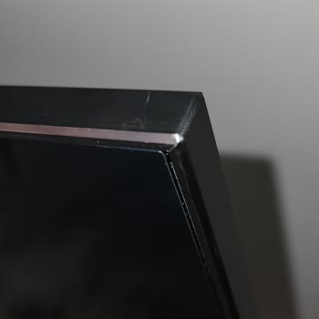 Samsung TV: Problemas Persistentes y Solicitud de Reembolso