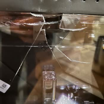 Samsung OLED TV con Máquina de Café Defectuosa de Regalo