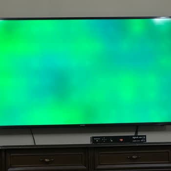 Problema con la luz LED verde en mi Samsung 7 Series TV