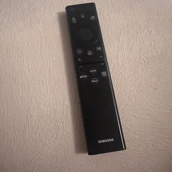 Samsung 65Q70B TV: Problemas Crónicos con el Control Remoto