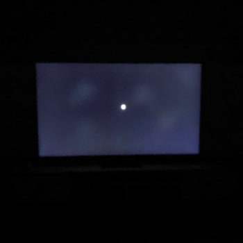 Problema de Clouding en Samsung QLED 4K Q70D Tizen OS Smart TV