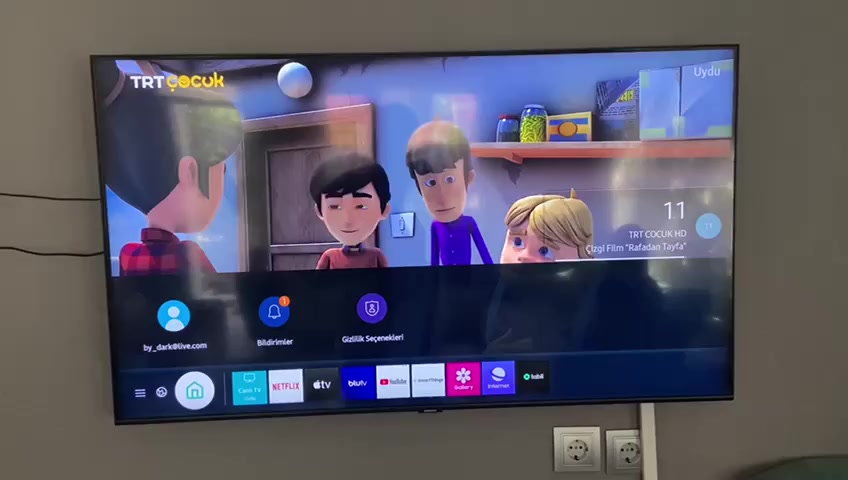 Samsung QE50Q60TAUXXH TV falla tras 2.5 años, reparación cuesta ₺18,000 Portada de vídeo