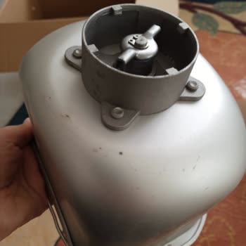 Amazon: Máquina de pan rota y sin reembolso