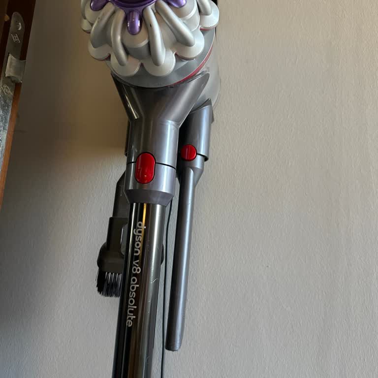 Dyson Sürekli Tekliyor Duruyor