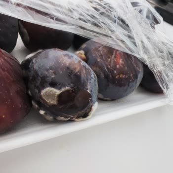 Migros'a Yakışmayan Laubali Tavırlar Ve Çürük Ürün Yollama