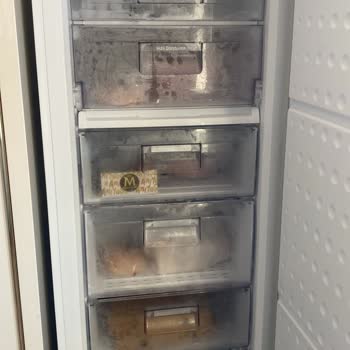 Arçelik Derin Dondurucu Sürekli Buzlanma Sorunu ve Değişim Talebi