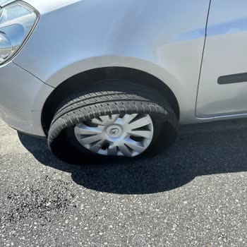 Barum Tire Burst After 3 Years – Nearly Caused an Accident