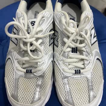 FashFed New Balance 530 Sarı Leke Oluşumu