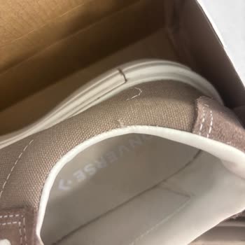 Converse Ayakkabı Ürün Hatası