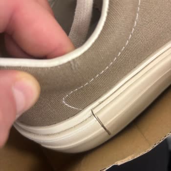 Converse Ayakkabı Ürün Hatası