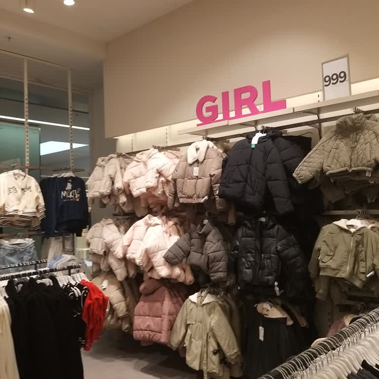 DeFacto Neden Türkçe'yi Kullanmıyor?