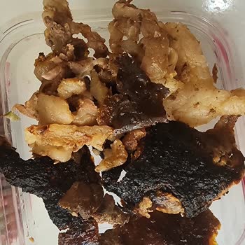 Köfteci Yusuf'tan Döner Sipariş Verdik, Yerine Yağ Ve Yanmış Et Geldi.