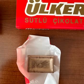 Ülker Napoliten Sütlü Çikolata Bozuk Ürün