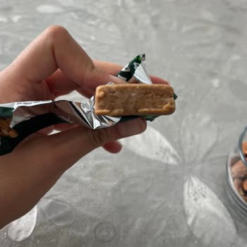 Züber Küflenmiş Protein Bar