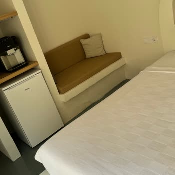 Sabel Villas Otel Odalarında Küf Kokusu Ve Hijyen Sorunları