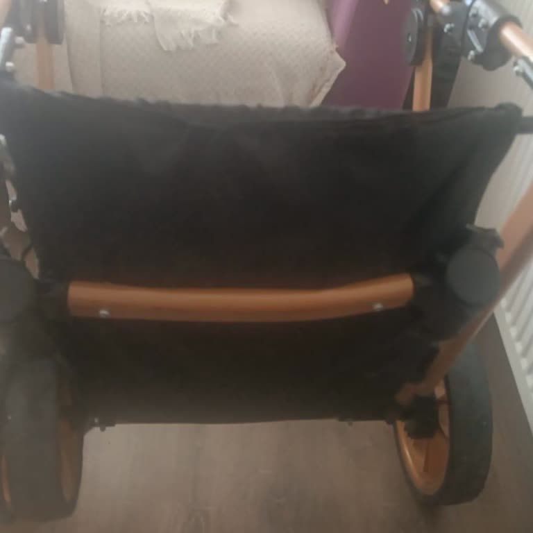 Mamma Türkiye Mamma Bebek Arabası Teker Kırılması