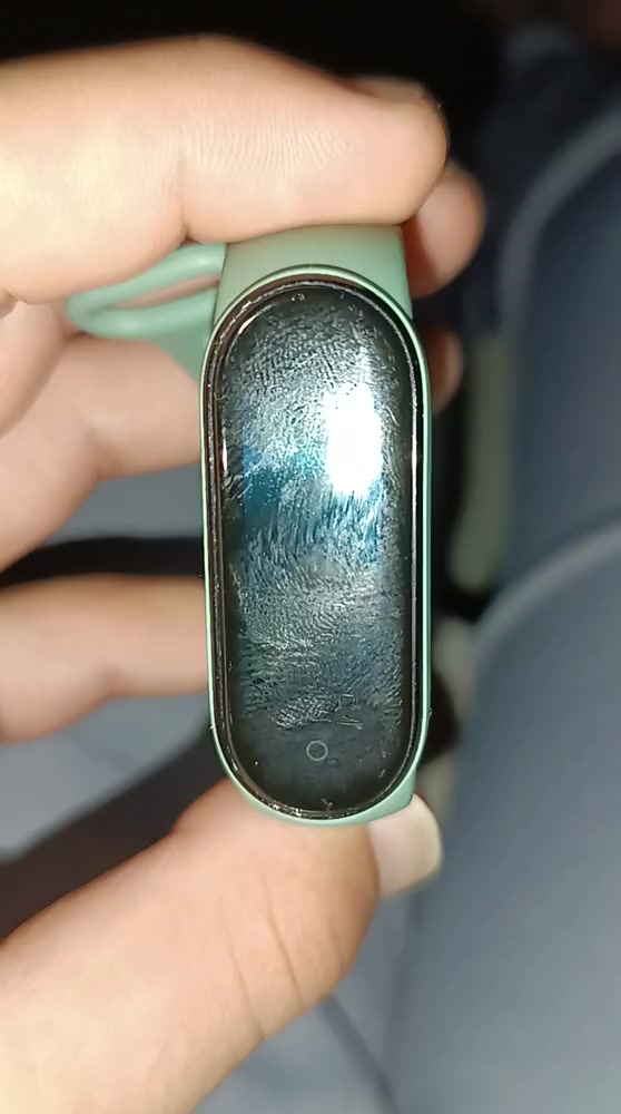 Xiaomi Mi Band 5 pantalla negra después de nadar en la piscina Portada de vídeo