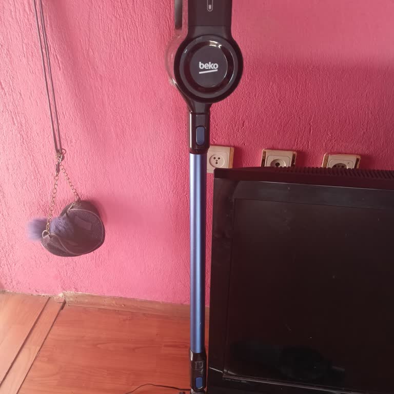 Beko Dikey Elektrik Süpürgesi Şarjlı