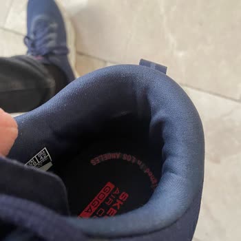 No puedo devolver mis zapatos defectuosos de Skechers