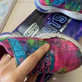 Problema con la garantía de los zapatos Skechers para niños