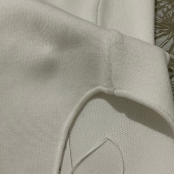 Producto manchado y talla incorrecta de Zara