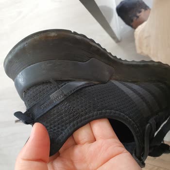 Adidas Put Run Zapatillas Mujer Descoloridas y Tela Exterior Desgastada