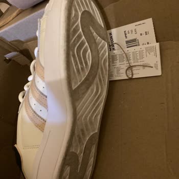 Adidas Superstar: Recibí Zapatos Usados y Sucios