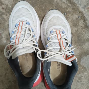 Adidas Zapatos de Baja Calidad