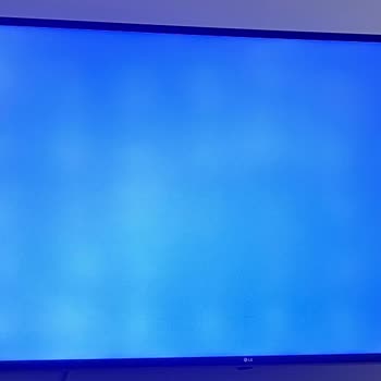 Problema de Pantalla Azul en Mi TV LG 55UJ630V Tras la Garantía