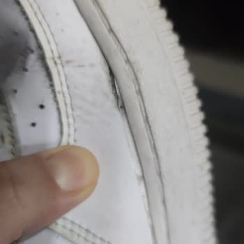 Nike Air Force: Problema con el tamaño y calidad de los zapatos