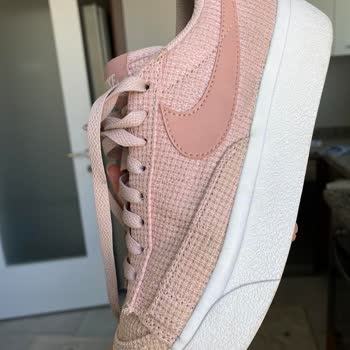 Nike: Mis zapatos se descoloraron con su método de limpieza