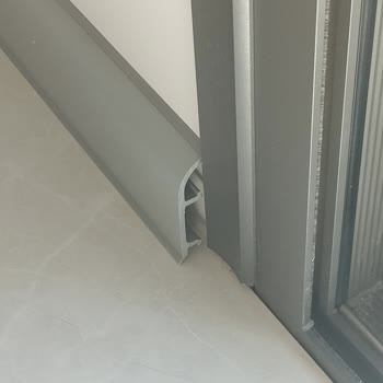 Kermit Süpürgelik Almak Büyük Hata!