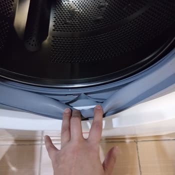 Hoover Çamaşır Makinesi Körük Lastik Yırtılması