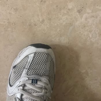 Sneaks Up New Balance - 530 Yırtılma