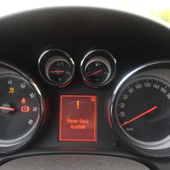 Opel Astra J Parabrisas No Reemplazado Desde Abril