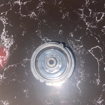 KFC: Encuentro Plástico en Mi Bebida