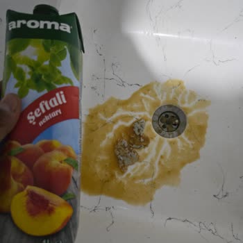 Aroma Meyve Suları Aroma Meyve Suyunda Bozuk Meyve Parçacıkları Çıktı