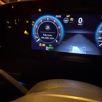 Volkswagen Yeni Passat Variant Direksiyon Sertlik Sorunu