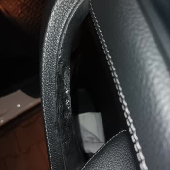 BMW X3 Manijas Derretidas y Desgaste del Asiento del Conductor