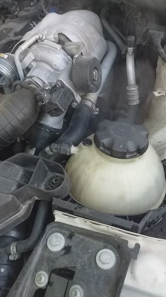 BMW 116i 2012: Motor Sobrecalentado Sin Advertencia Portada de vídeo