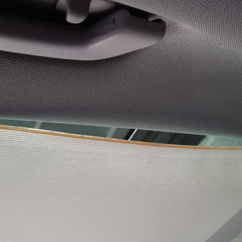 BMW 216d Gran Tourer 2015 Cortina del Techo Desprendida